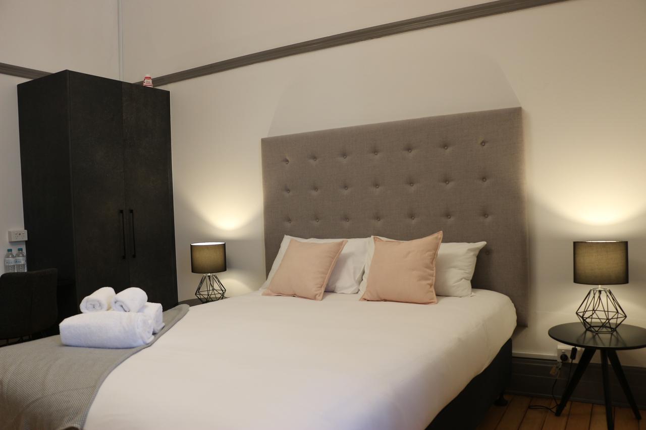 Guildford Hotel Экстерьер фото
