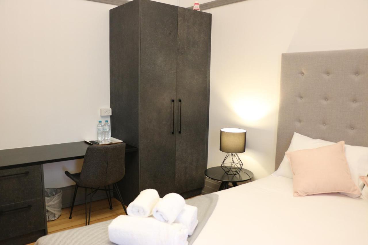 Guildford Hotel Экстерьер фото